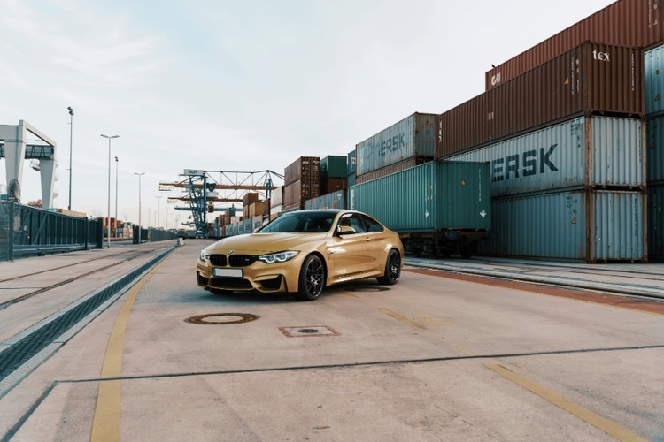 RoRo vehicle shipping services for smooth import and export of vehicles to and from Palau with Yes2Ship.